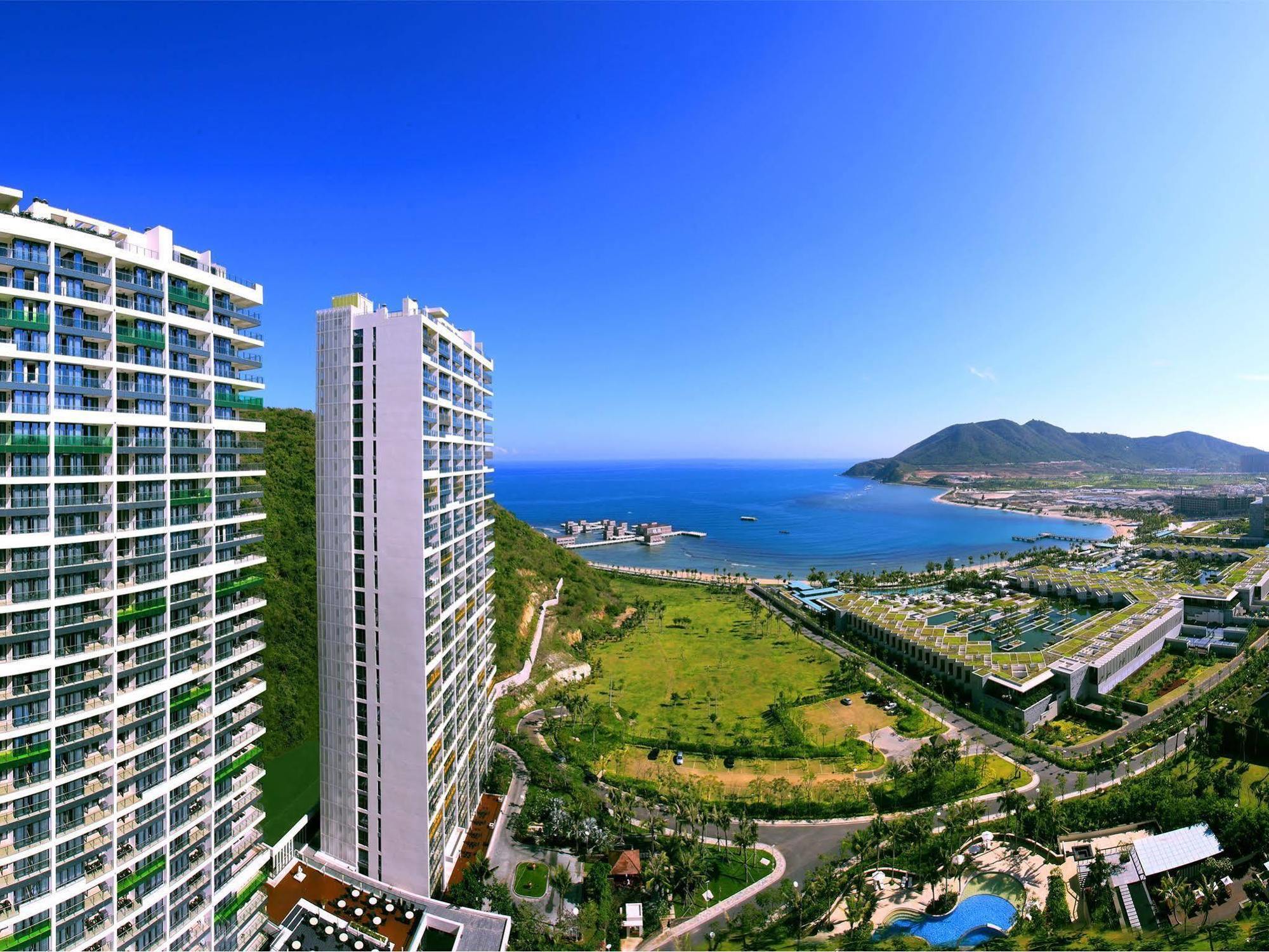 Serenity Coast All Suite Resort Sanya Luaran gambar